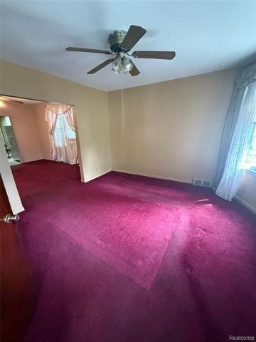 2617 Belmont Street, Hamtramck, MI 48212