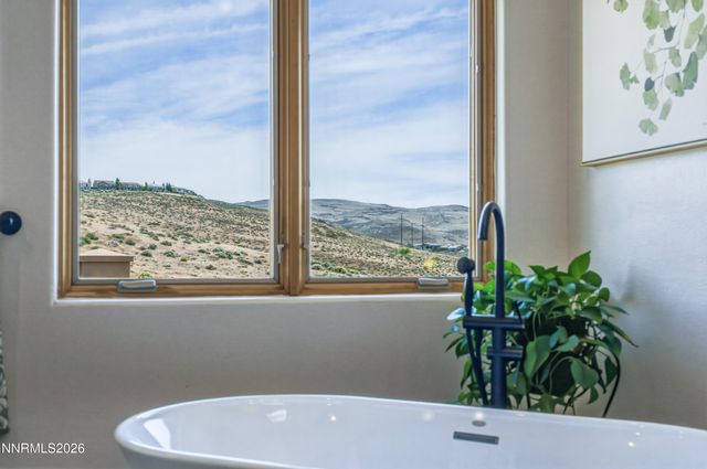 1495 Serendipity Court, Sparks, NV 89436