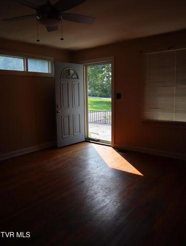313 North Boyd Street, Rogersville, TN 37857