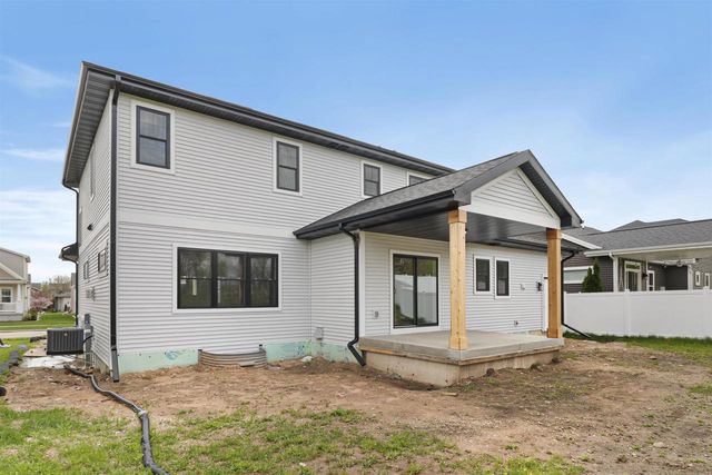 3240 Prospect Drive, Sun Prairie, WI 53590