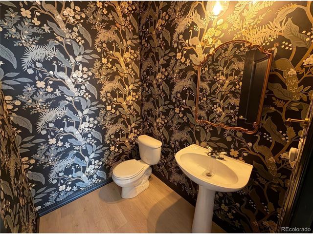 7469 S Biloxi Ct, Aurora, CO 80016
