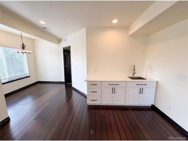 7469 S Biloxi Ct, Aurora, CO 80016