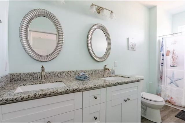 980 Bay Street, Gilchrist, TX 77617