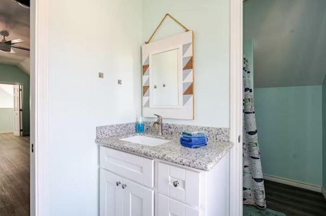 980 Bay Street, Gilchrist, TX 77617