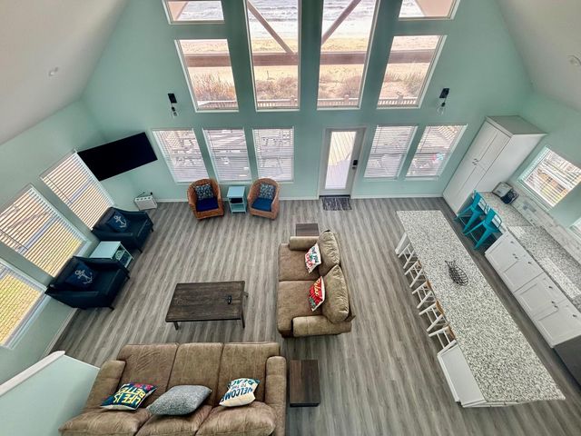 980 Bay Street, Gilchrist, TX 77617