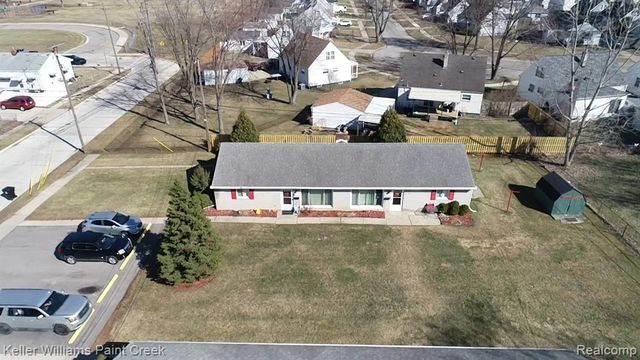 16550 Petrie Street, Roseville, MI 48066