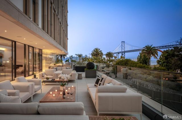 1 Steuart Lane 407, San Francisco, CA 94115