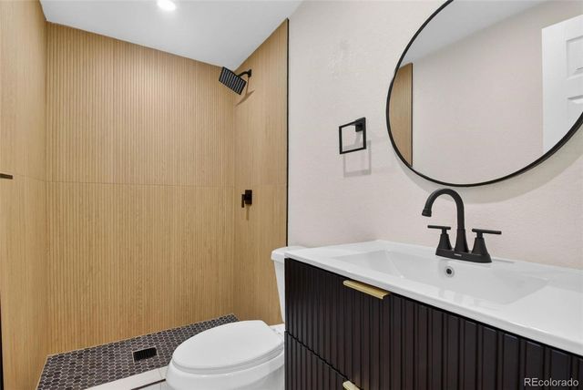 1746 S Cape Street, Denver, CO 80232