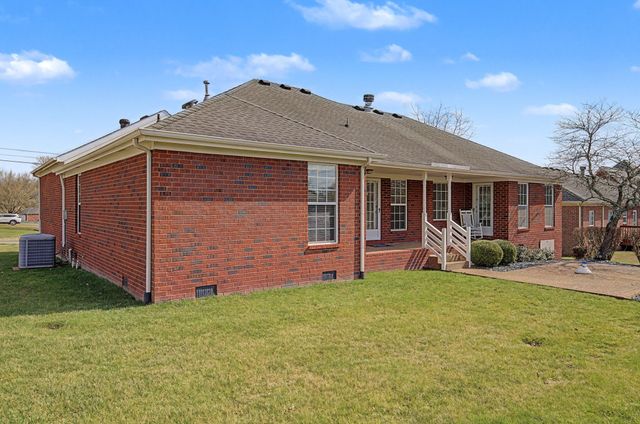 2907 Iona Dr, Smyrna, TN 37167