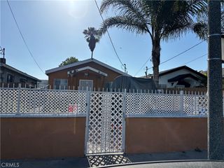 9313 Hickory, Los Angeles, CA 90002
