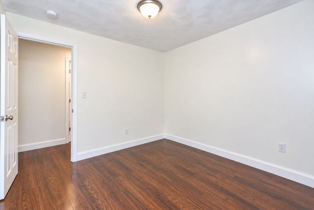 12 Fairfield Ter, Framingham, MA 01701