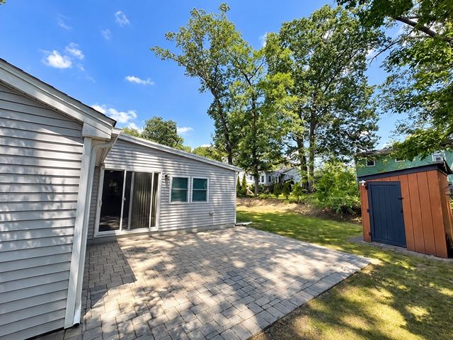 12 Fairfield Ter, Framingham, MA 01701