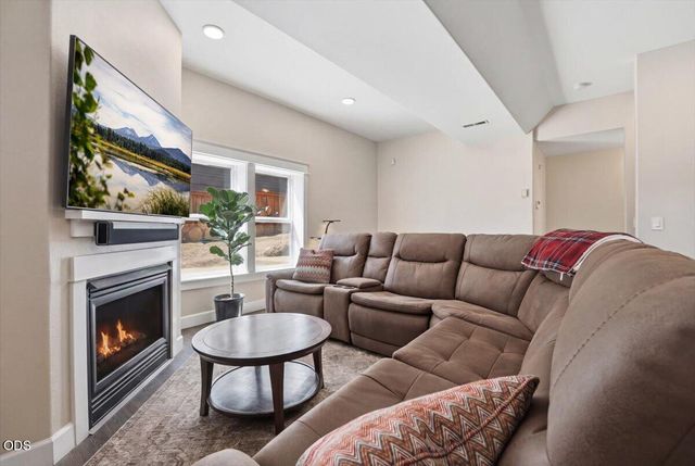 3042 NW Craftsman Drive, Bend, OR 97703