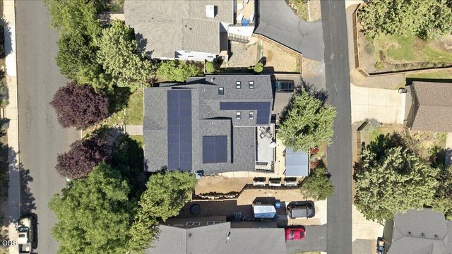 3042 NW Craftsman Drive, Bend, OR 97703