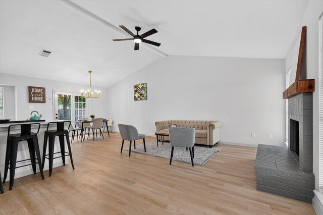 489 Weaver Street, Cedar Hill, TX 75104