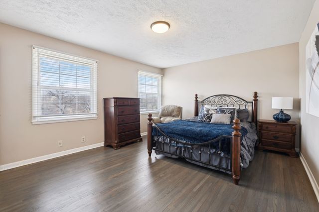 5006 Bonnaside Dr, Hermitage, TN 37076