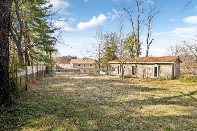 5006 Bonnaside Dr, Hermitage, TN 37076