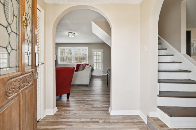 5006 Bonnaside Dr, Hermitage, TN 37076