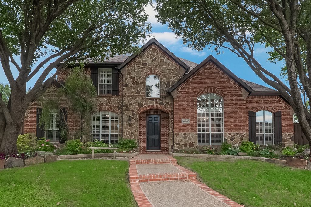 15699 Ridgewood Drive, Frisco, TX 75035