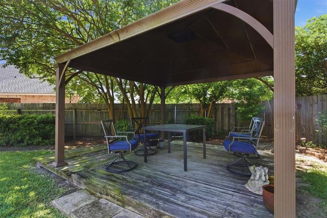 2403 Misty Wood Dr Drive, Lake Charles, LA 70605