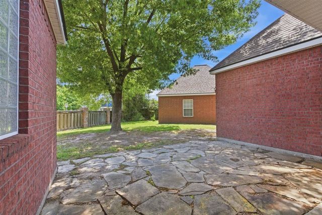 2403 Misty Wood Dr Drive, Lake Charles, LA 70605