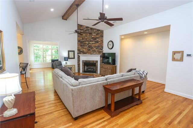 1231 Stillwater Drive, Seneca, SC 29672