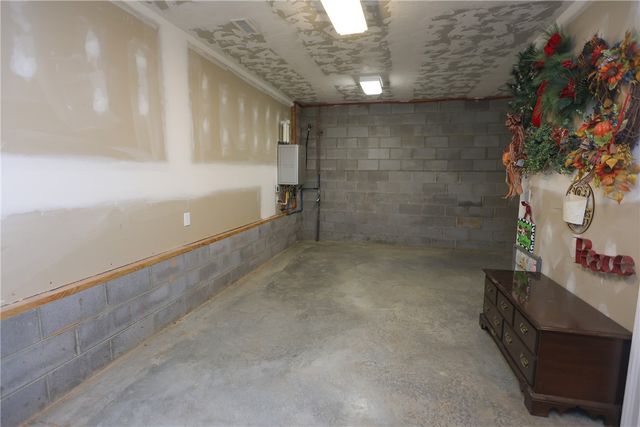 1231 Stillwater Drive, Seneca, SC 29672