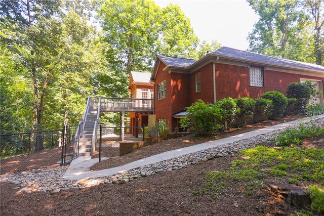 1231 Stillwater Drive, Seneca, SC 29672