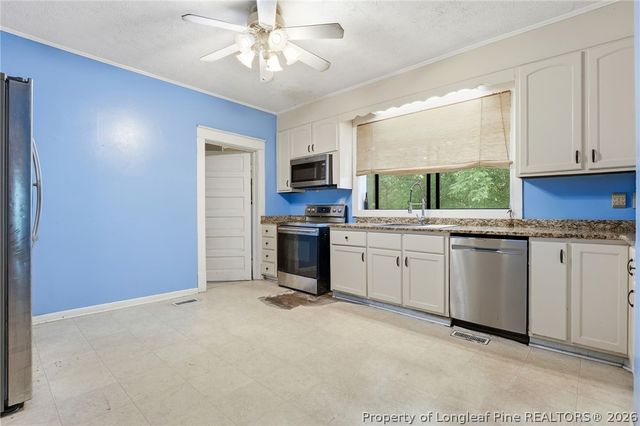 5480 Nc Highway 71, Maxton, NC 28364