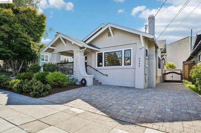 5444 Lawton Ave, Oakland, CA 94618