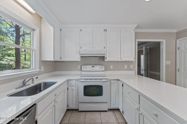 24 Spring Lake Drive, Pinehurst, NC 28374