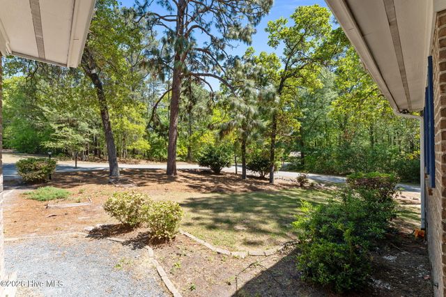 24 Spring Lake Drive, Pinehurst, NC 28374