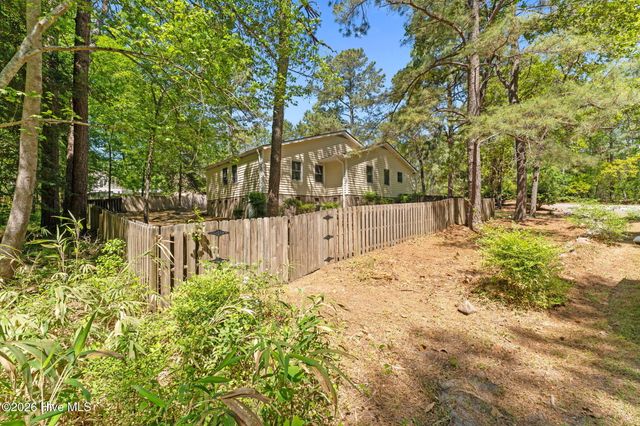 24 Spring Lake Drive, Pinehurst, NC 28374