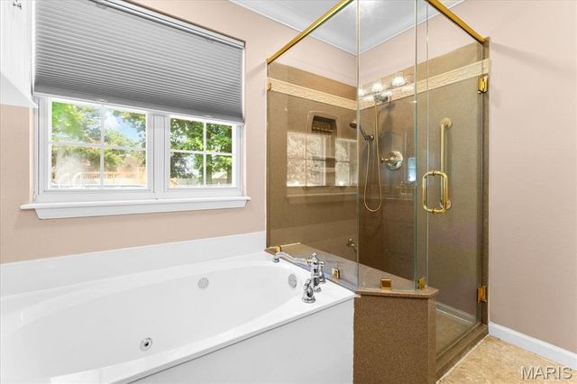 2 Grandbrook Boulevard, Collinsville, IL 62234