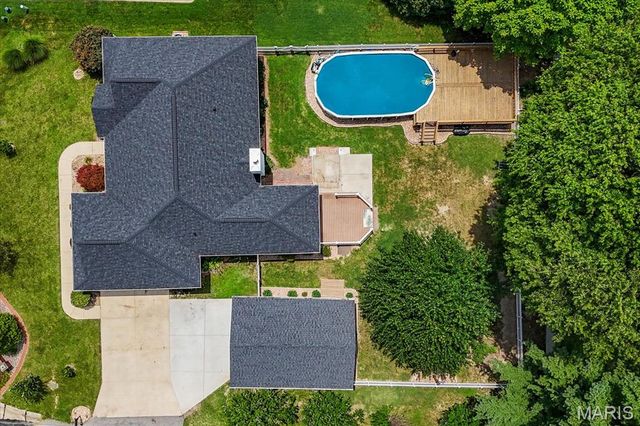 2 Grandbrook Boulevard, Collinsville, IL 62234