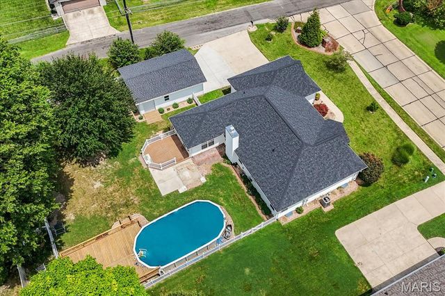 2 Grandbrook Boulevard, Collinsville, IL 62234