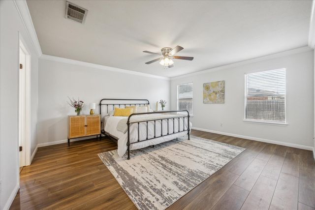 104 Lucky Clover LN, Hutto, TX 78634