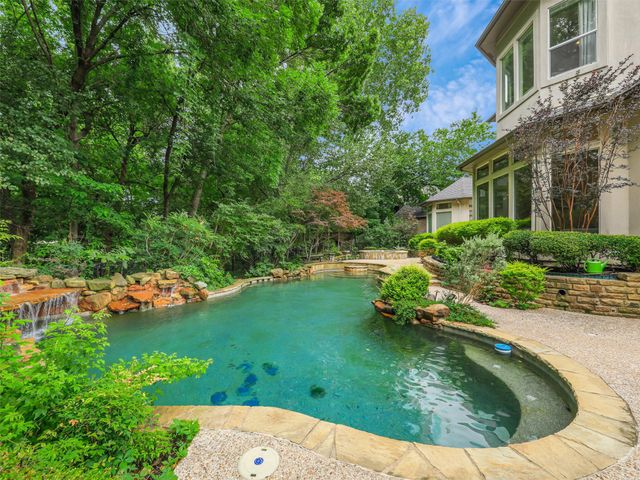 1201 Pecan Hollow Trail, Mckinney, TX 75072