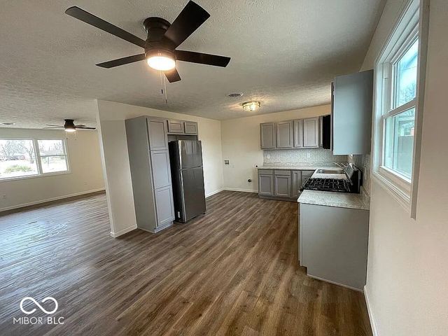 15 Volz Drive, Hanover, IN 47243