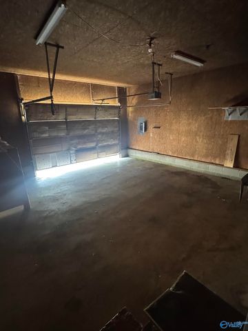 324 Elkwood Section Road, Hazel Green, AL 35750
