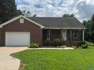 324 Elkwood Section Road, Hazel Green, AL 35750
