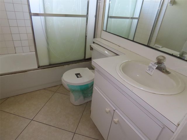 8902 BRELAND DRIVE, Tampa, FL 33626