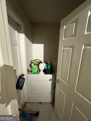 3915 Melanie Woods Drive, Atlanta, GA 30349