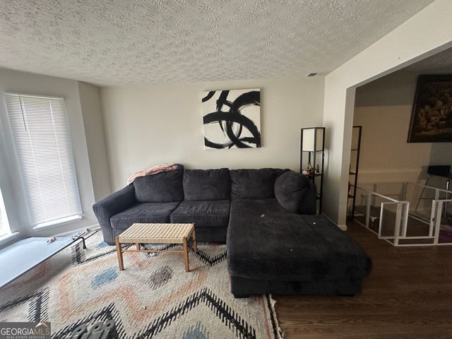 3915 Melanie Woods Drive, Atlanta, GA 30349
