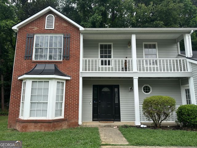 3915 Melanie Woods Drive, Atlanta, GA 30349