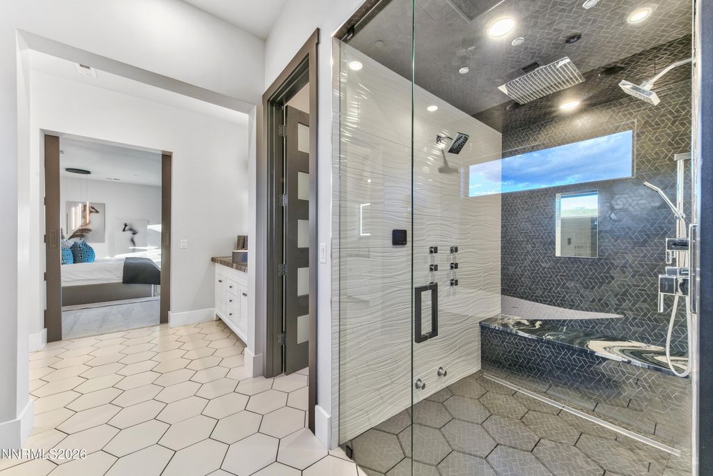 Image 20 of property listing at 5375 Mountain Creek Road, Reno, NV 89511