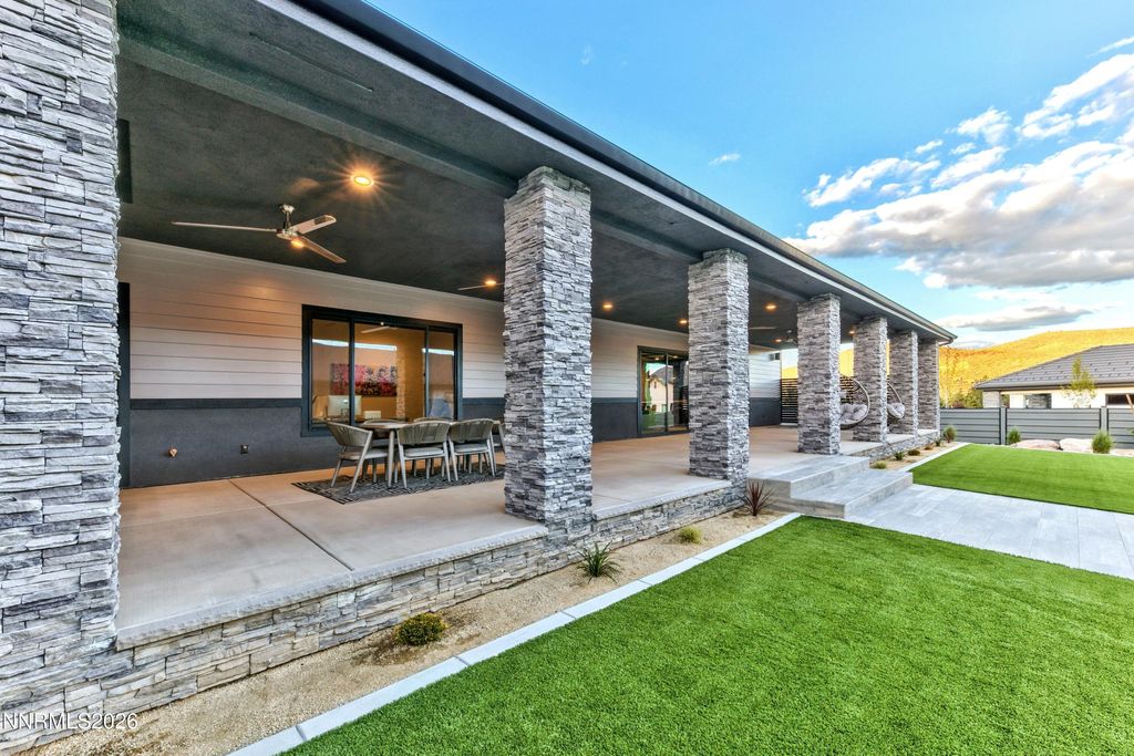 Image 38 of property listing at 5375 Mountain Creek Road, Reno, NV 89511