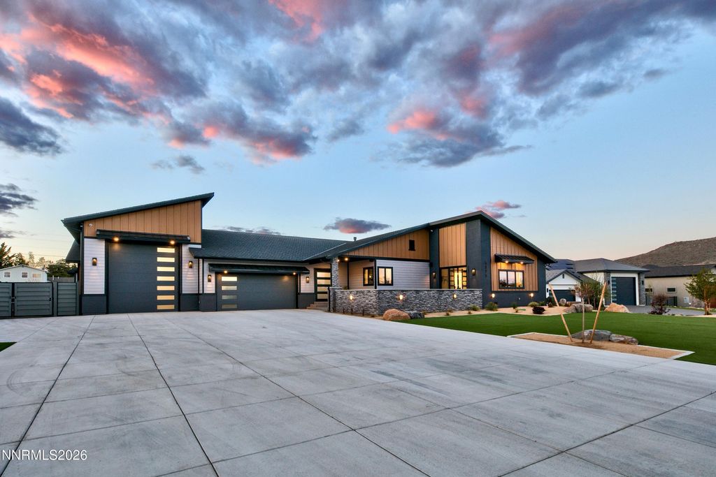 Image 60 of property listing at 5375 Mountain Creek Road, Reno, NV 89511