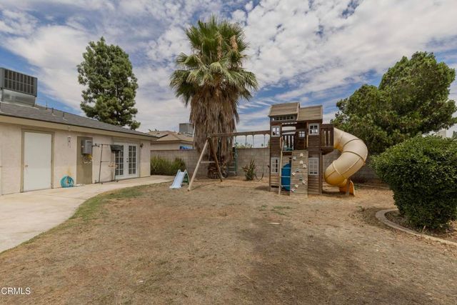 6309 Edgemont Drive, Bakersfield, CA 93309