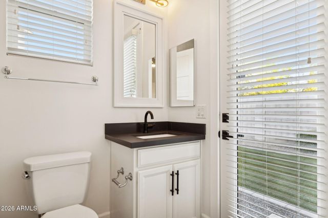 3814 E CRITTENDEN Lane, Phoenix, AZ 85018